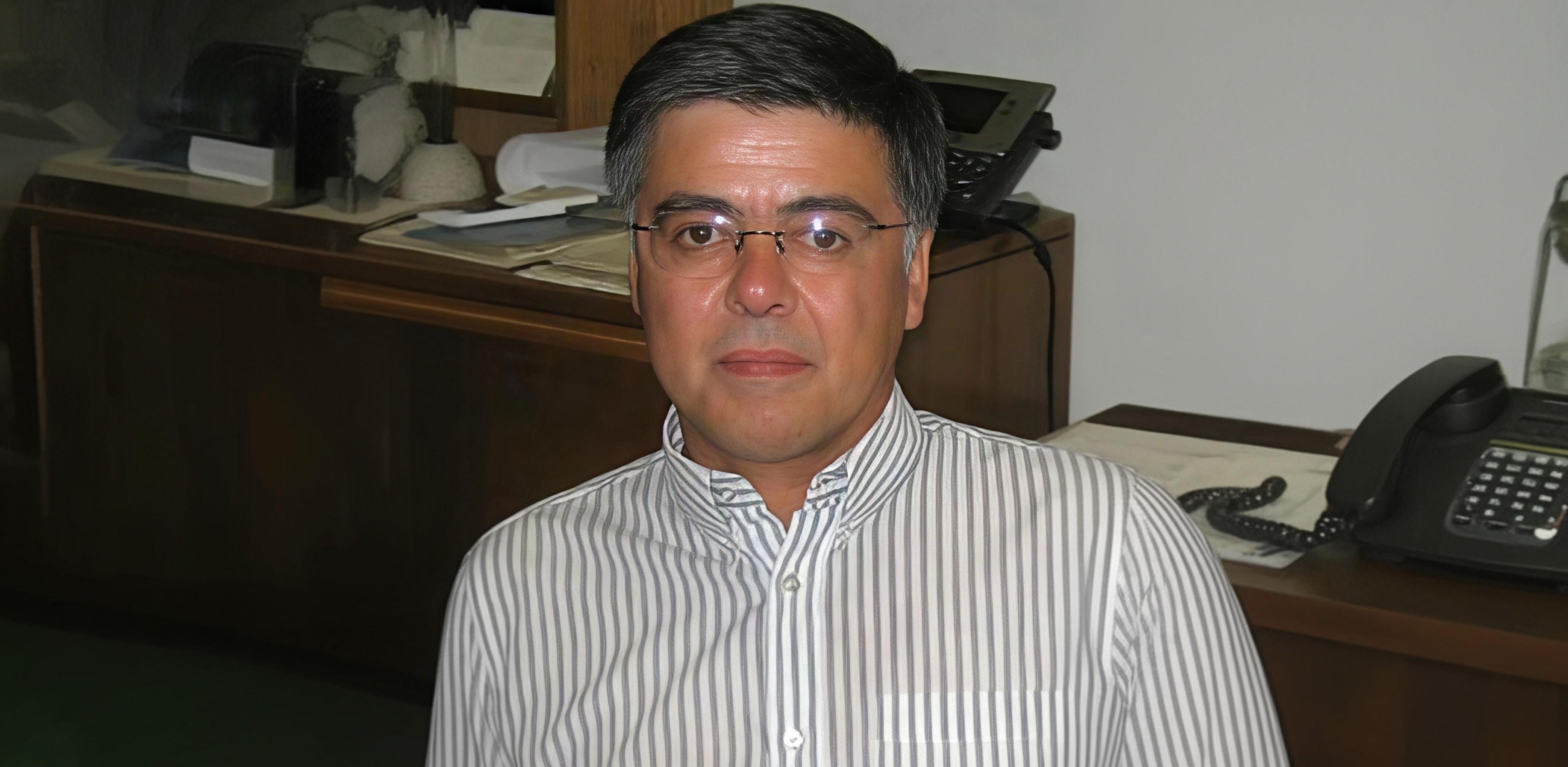 La Facultad de Ciencias lamenta el fallecimiento del Dr. Patricio Armando Fuentealba Rosas (Q.E.P.D.), Profesor Titular del Departamento de Física