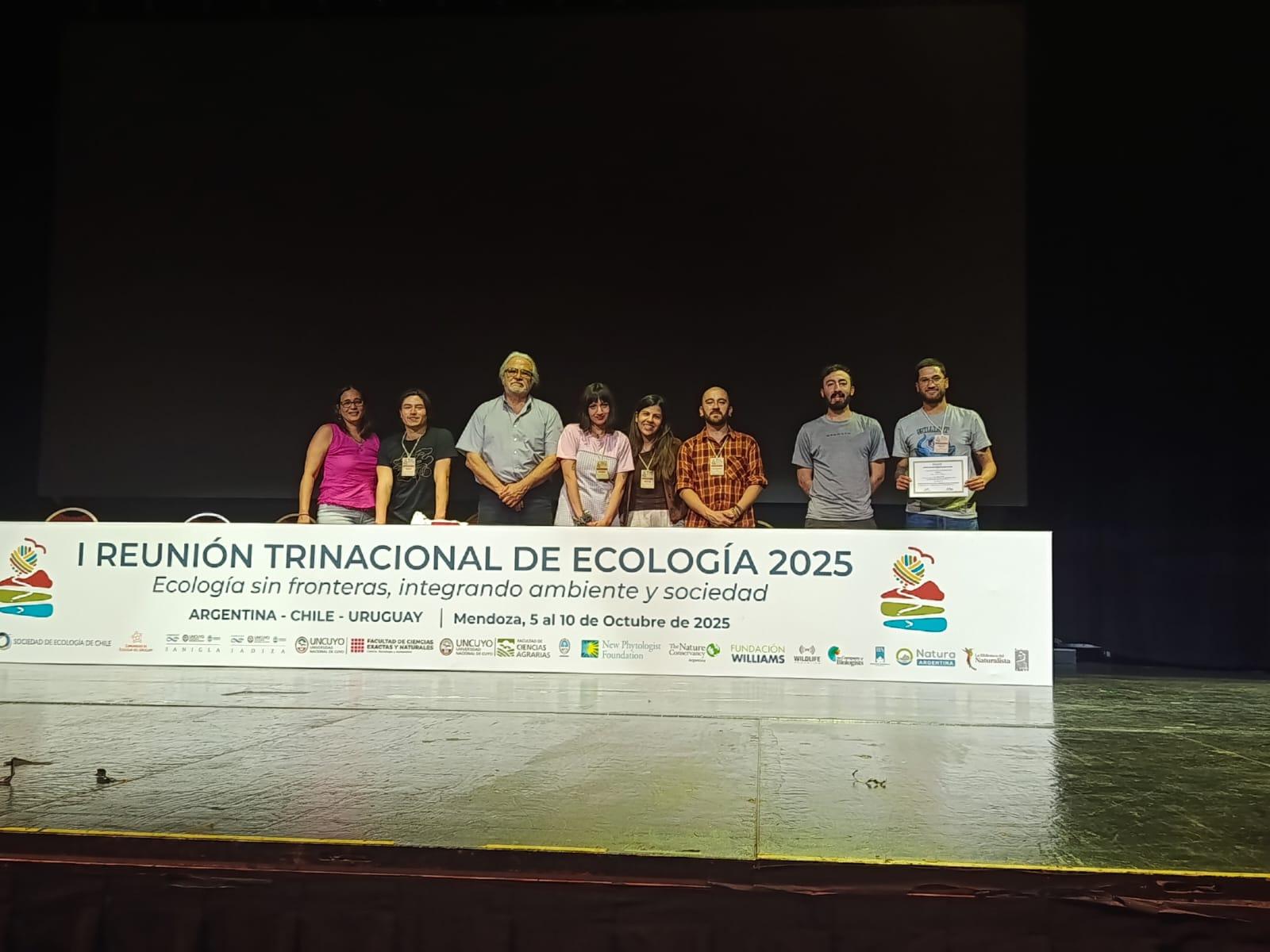 Estudiante del Magíster en Ciencias Biológicas es reconocido en el Primer Encuentro Trinacional de Ecología