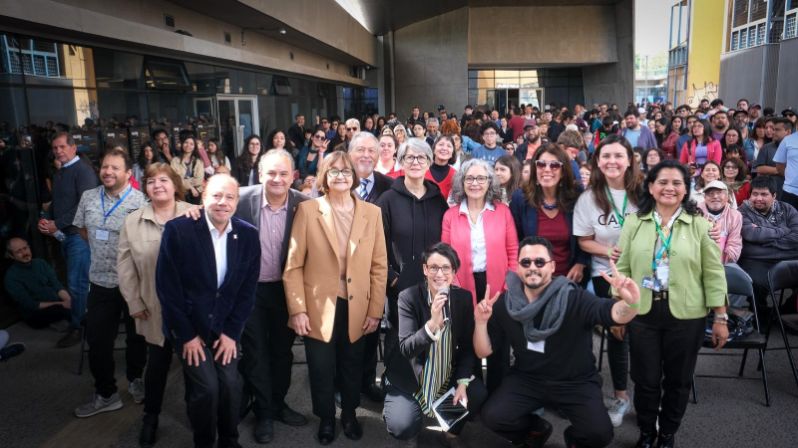 Neurofest 2024 reunió a 5.000 personas en torno a la neurociencia en la U. de Chile